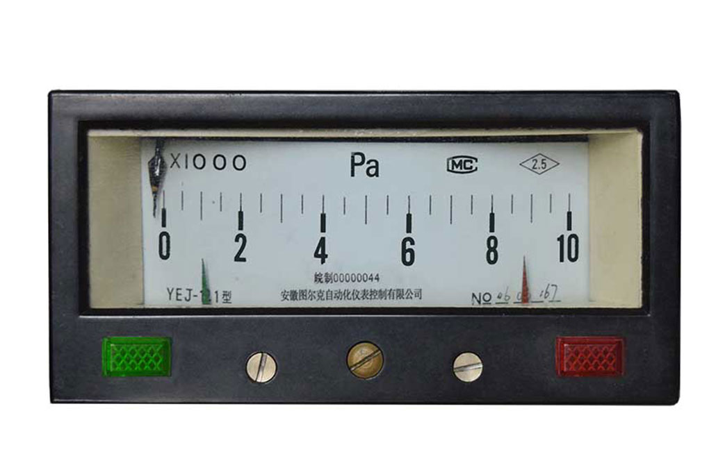 YEJ-121矩形膜盒電接點(diǎn)壓力表